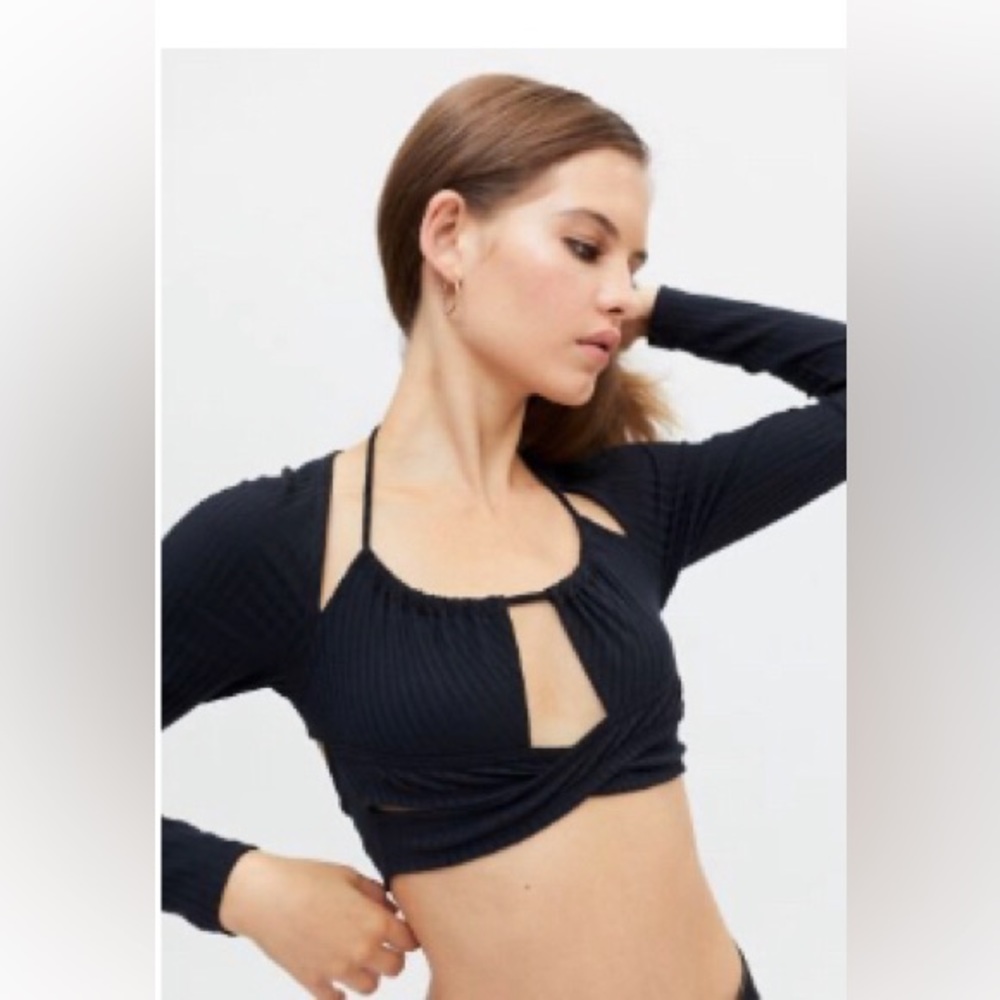 Urban outfitters crop top